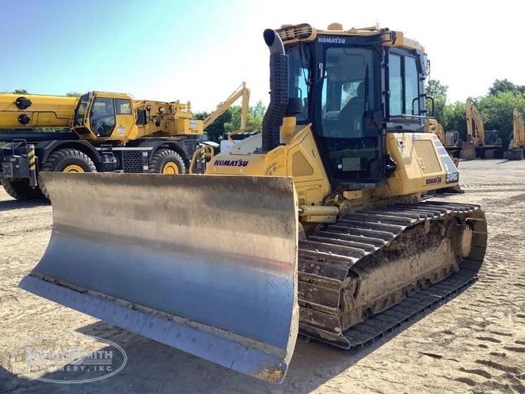Used Komatsu Dozer